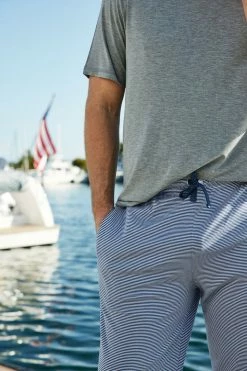 LAKE Men's Pima Pajama Pants In True Navy