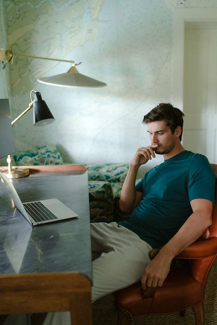 LAKE Men's Short Sleeve Bamboo Tee In Mallard