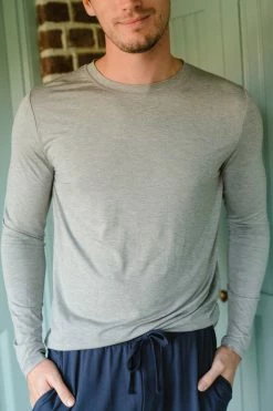 LAKE Men's Long Sleeve Bamboo Tee In Heather Gray